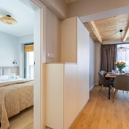 Obroncow Pokoju 20 Appartement *