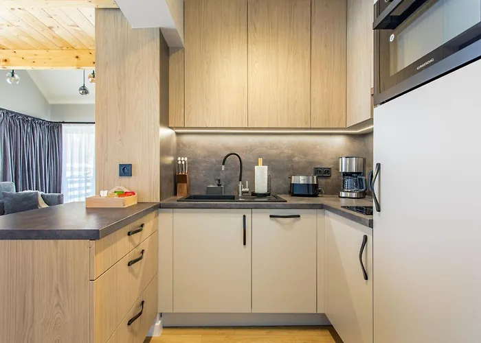 Apartment Obroncow Pokoju 20